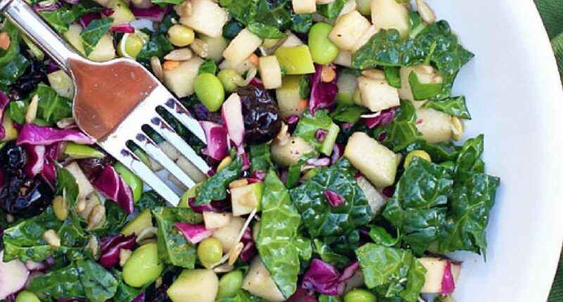 Raw Salad Recipes You Should Try